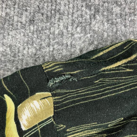 Sun Casuals Hawaiian Shirt Mens L Green Rayon Button Front Tropical Print - Picture 2 of 8